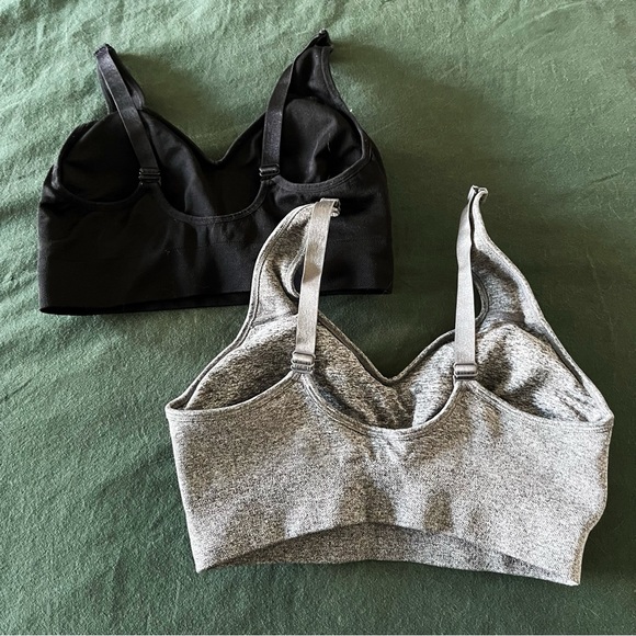 Two Puma bras - Picture 2 of 2